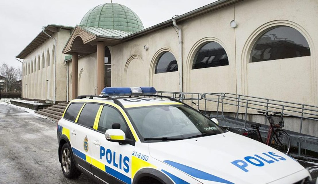 Police car stands in front of a mosque in Uppsala, Sweden, after a burnt-out molotov coctail was found early on January1, 2015. Swedish police were hunting Thursday for at least one suspect following what is believed to be the third arson attack on a mosque in a week. AFP PHOTO / TT NEWS AGENCY / PONTUS LUNDAHL +++SWEDEN OUT (Photo credit should read PONTUS LUNDAHL/AFP/Getty Images)