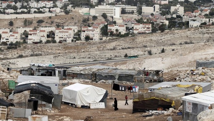 الحكومة: إخلاء تجمعات البدو حول القدس انتهاك صارخ للقوانين الدولية