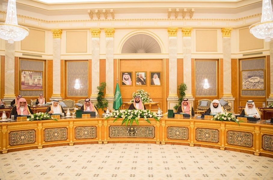 محمد بن سلمان يترأس اجتماعا لمجلس الوزراء السعودي لأول مرة