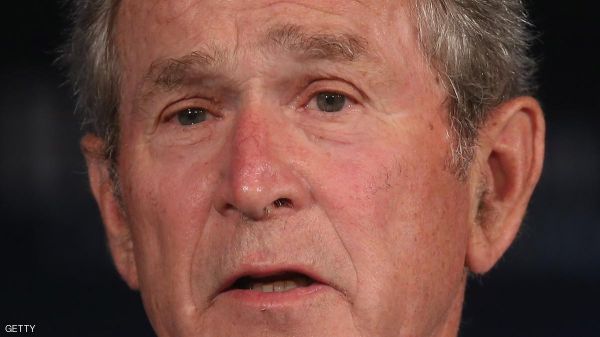 بوش ينهي عزلته ويساعد الجمهوريين في جمع التبرعات