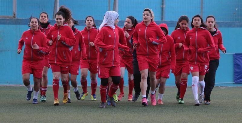 المنتخب النسوي لكرة القدم الفلسطينيه يلتقى نظيره التايلاندى
