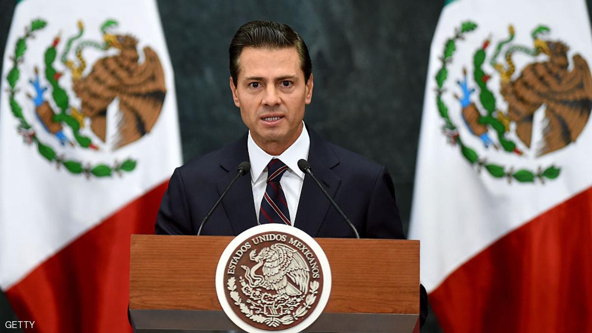 Mexican President Enrique Pena Nieto delivers a speech during the swearing-in ceremony of the new Foreign Minister Luis Videgaray at Los Pinos presidential residence in Mexico City on January 04, 2017.
President Enrique Pena Nieto announced that Videgaray was replacing Claudia Ruiz Massieu, with the instruction to "accelerate dialogue" with the US president-elect's team in order to establish "constructive relations." / AFP / ALFREDO ESTRELLA (Photo credit should read ALFREDO ESTRELLA/AFP/Getty Images)