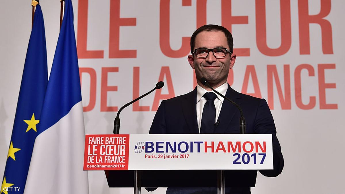 Winner of the left-wing primaries ahead of France's 2017 presidential elections Benoit Hamon smiles as he delivers a speech following the first results of the primary's second round on January 29, 2017, at his campaign headquarters in Paris.
French leftwinger Benoit Hamon has won the Socialist nomination for president in this year's election, easily defeating centrist ex-premier Manuel Valls in a runoff, partial results showed on January 29, 2017. Results from 60 percent of polling stations showed Hamon winning 58.65 percent to 41.35 percent for Valls, announced the head of the primary organising committee, Thomas Clay. / AFP / CHRISTOPHE ARCHAMBAULT (Photo credit should read CHRISTOPHE ARCHAMBAULT/AFP/Getty Images)