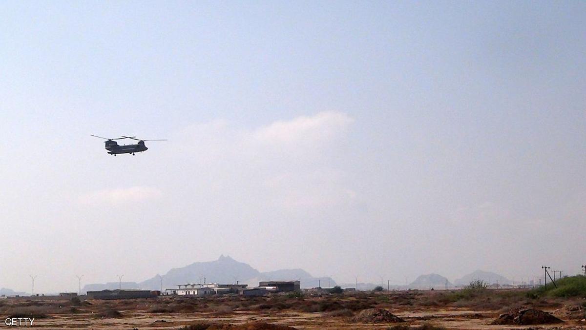 An helicopter flies as it evacuates wounded people after Sheikh bin Farid palace, used as a base by the Saudi-led coalition forces, was hit by a rocket attack on October 6, 2015 on the outskirts of the southern city of Aden. Yemen's Prime Minister Khaled Bahah escaped unharmed after a separate rocket attack killed and wounded an unknown number of people at a hotel in Aden, a minister said. AFP PHOTO / SALEH AL-OBEIDI (Photo credit should read SALEH AL-OBEIDI/AFP/Getty Images)