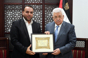 الرئيس يستقبل الأمين العام للاتحاد العام للكتاب والأدباء الفلسطينيين