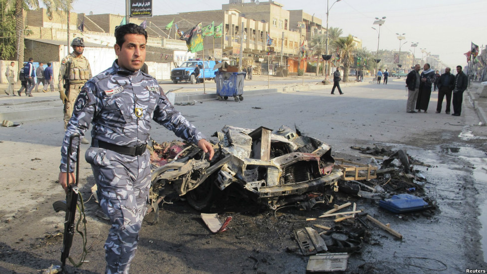 قتلى وجرحى بانفجار سيارة مفخخة في بغداد