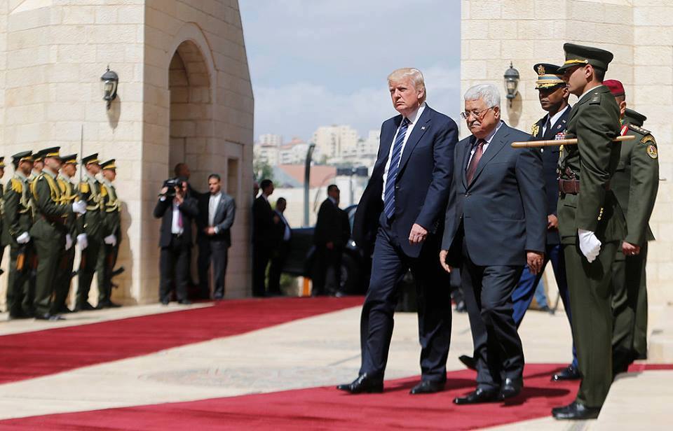 مصدر اسرائيلي يدعي ان تصريحات ترامب اعادت الفلسطينيين 100 عام الى الوراء