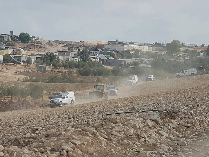 النقب: الجرافات الإسرائيلية تهدم منزلا في قرية وادي النعم