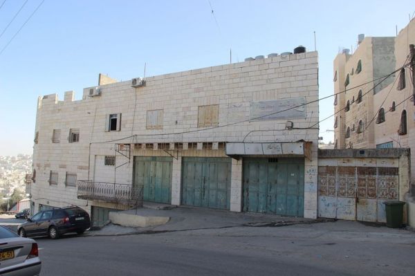 جيش الاحتلال يحول منزل أبو منشار لثكنة عسكرية