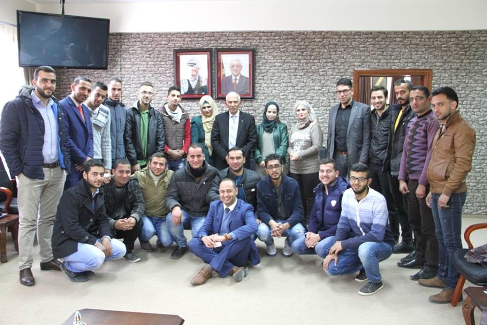 حميد يلتقي أعضاء مجلس شبابي محافظة الخليل الموحد