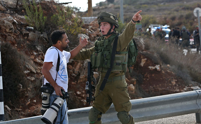 8 انتهاكات إسرائيلية بحق الصحفيين خلال الشهر الماضي