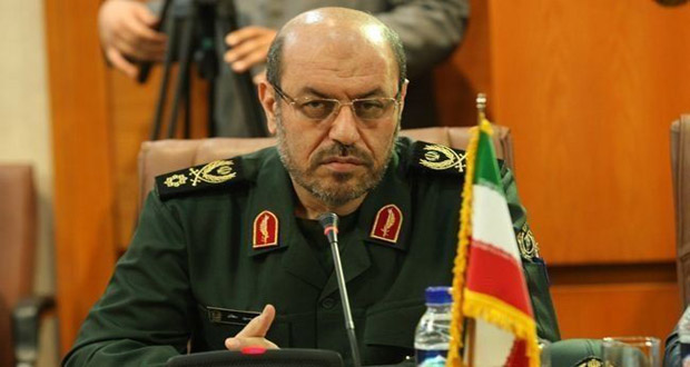 وزير الدفاع الايراني العميد حسين دهقان