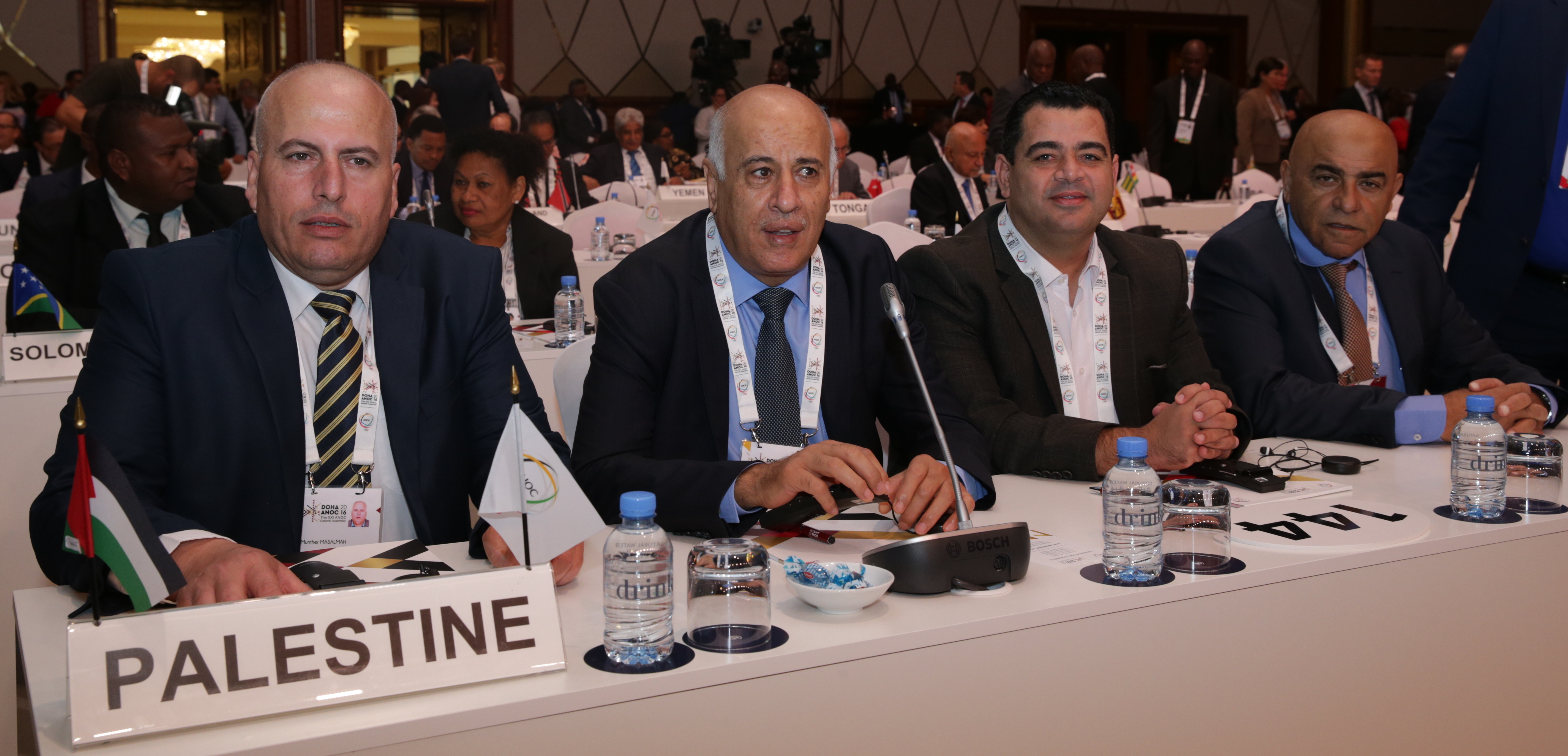 الرجوب يدعو اللجان الأولمبية الدولية لحماية الرياضة الفلسطينية