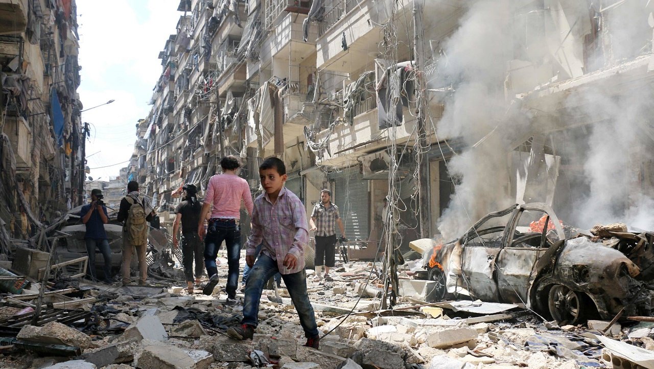 فرنسا تطلب اجتماعا فوريا لمجلس الأمن الدولي بشأن “الكارثة الانسانية” في حلب
