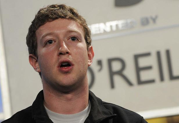 مؤسس فيسبوك يخسر 2.5 مليار دولار بسبب “كلمتين”