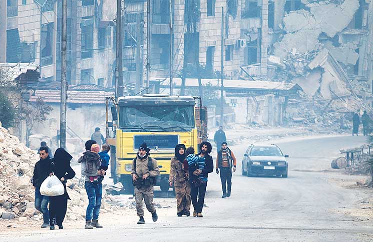 يوم الإعدامات الميدانية في حلب ومجازر الغاز السامّ في ريف حماة