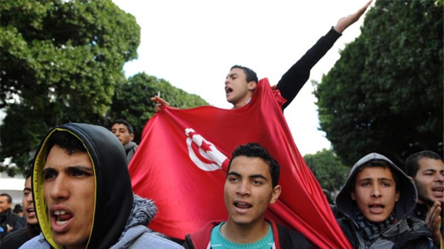 45% من الشباب التونسي على استعداد للهجرة حتى وإن كانت غير شرعية