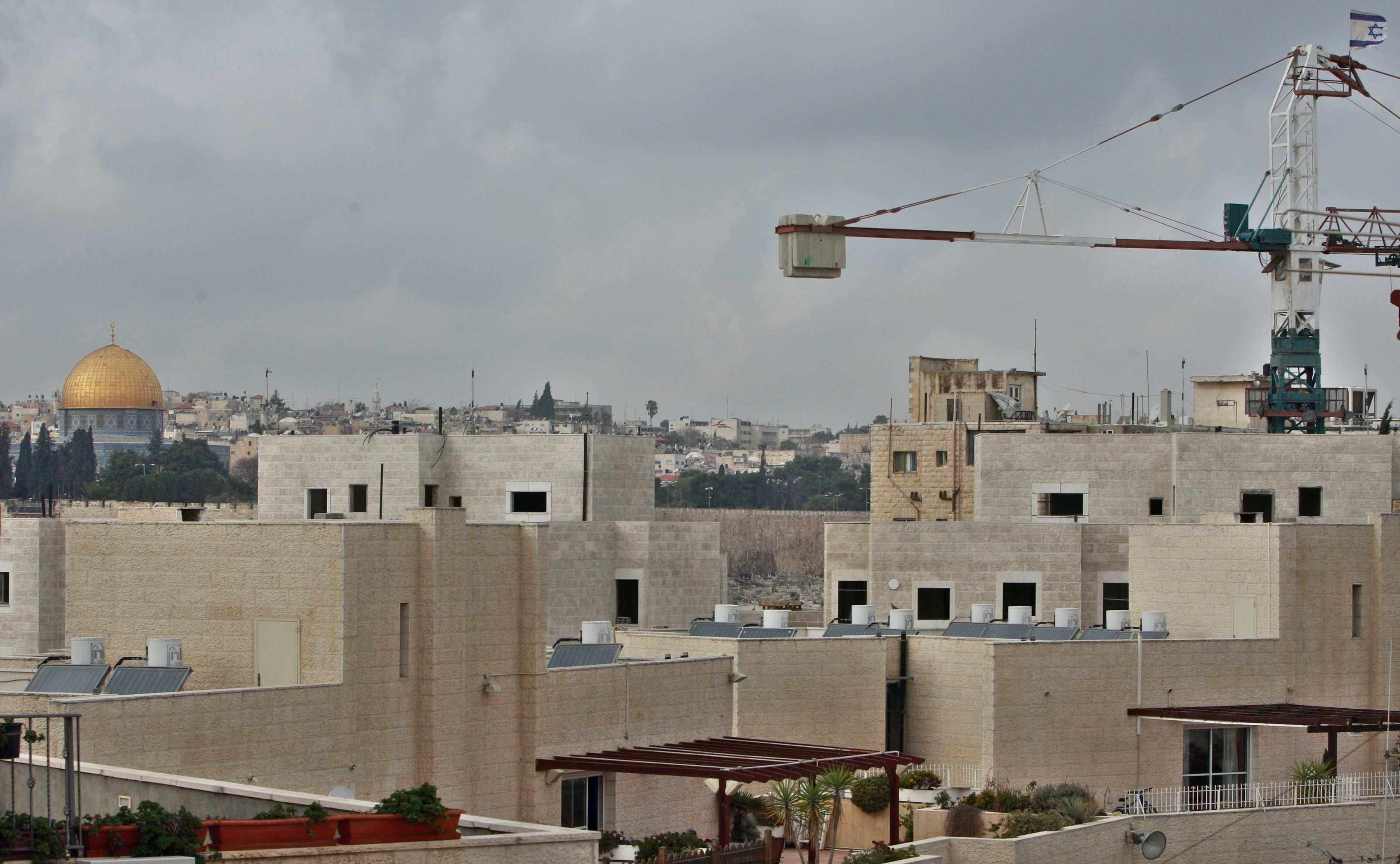 تَضاعُف منْح رخص البناء للمستوطنين في القدس