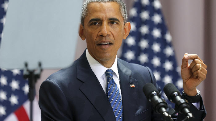 ترجيح توقيع اوباما على مشروع القانون الخاص بتمديد العقوبات المفروضة على ايران