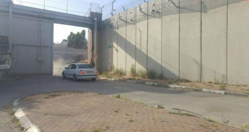 القدس: الاحتلال يقرر إغلاق بوابة ضاحية البريد بسبب إلقاء حجارة