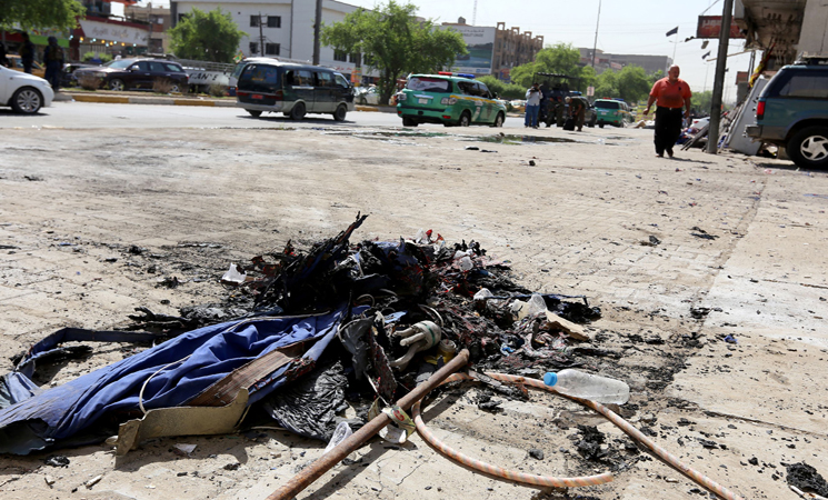 مقتل ثلاثة عراقيين في تفجيرين ببغداد