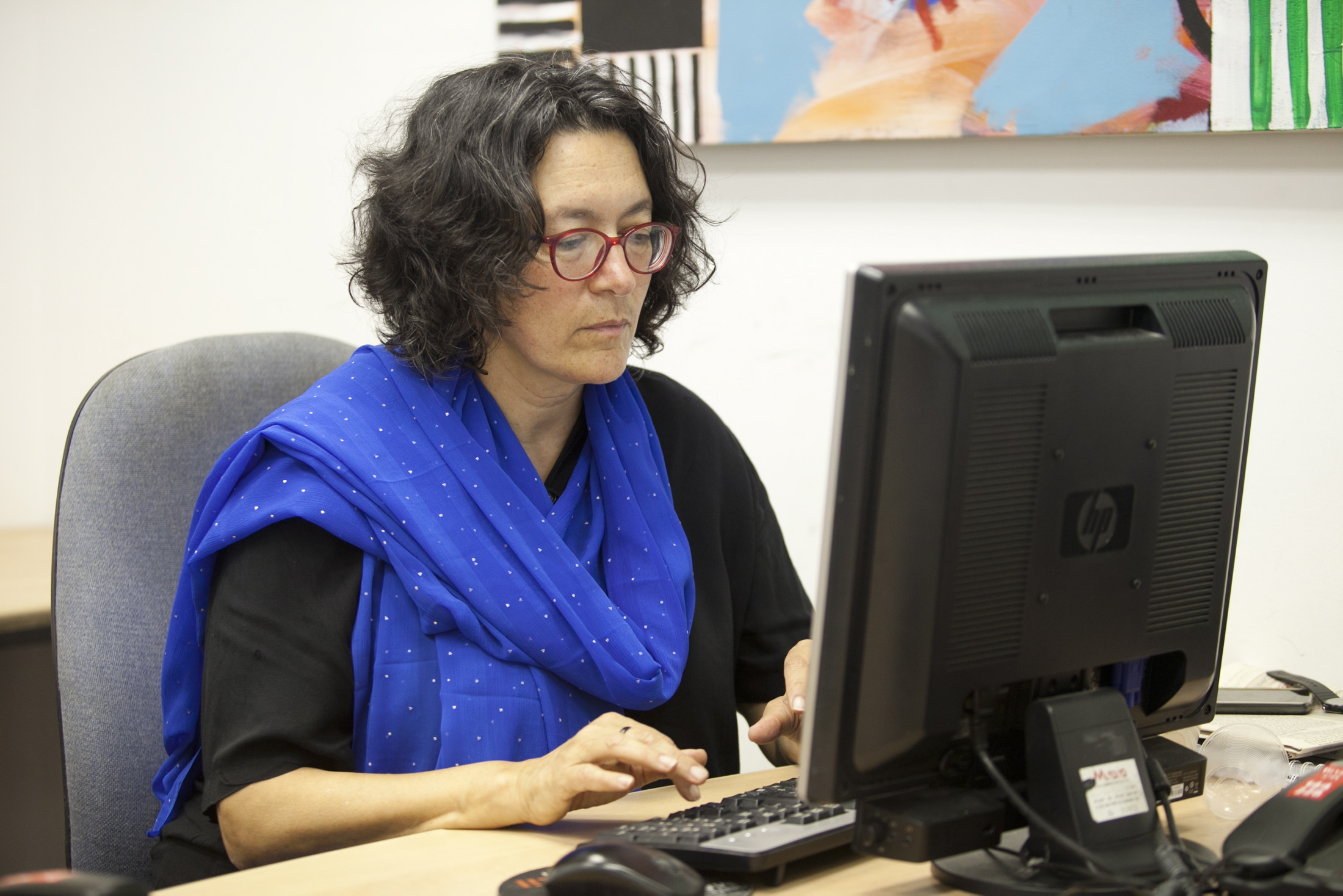 עמירה הס
משוחחת עם גולשי אתר הארץ
יום רביעי צהרים
תל אביב 28/05/14
תצלום דודו בכר