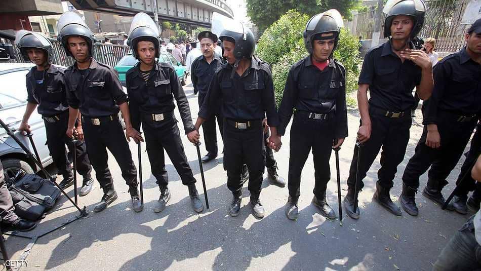 مصر تعلن إعدام 15 مداناً بقضايا إرهابية