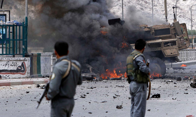 6 قتلى في هجوم انتحاري خلال مراسم تشييع في افغانستان