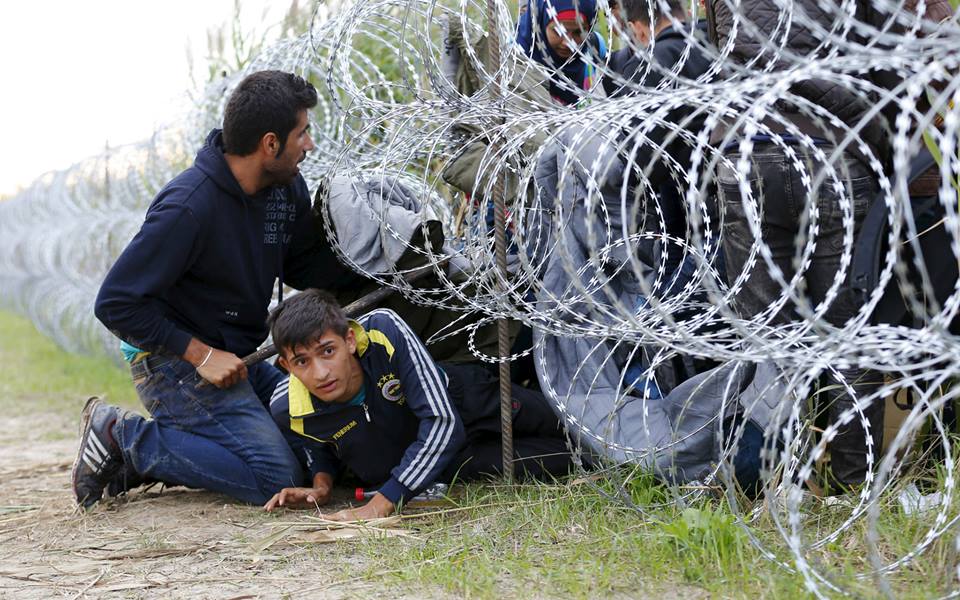 الحزب الرئاسي بفرنسا يدعو إلى إصلاح منظومة استقبال اللاجئين
