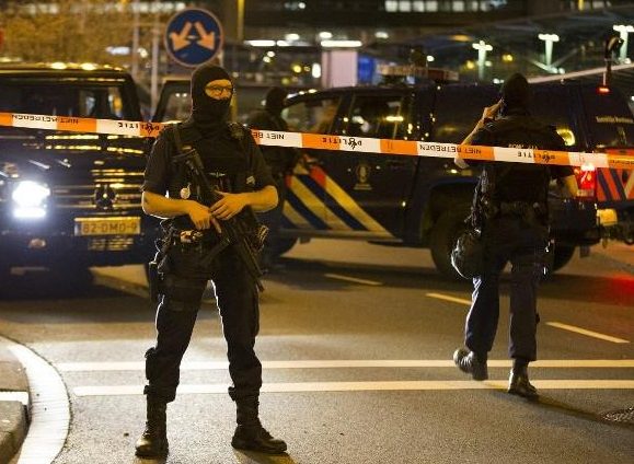 هولندا : قتيل وجريحان جراء اطلاق نار في امستردام