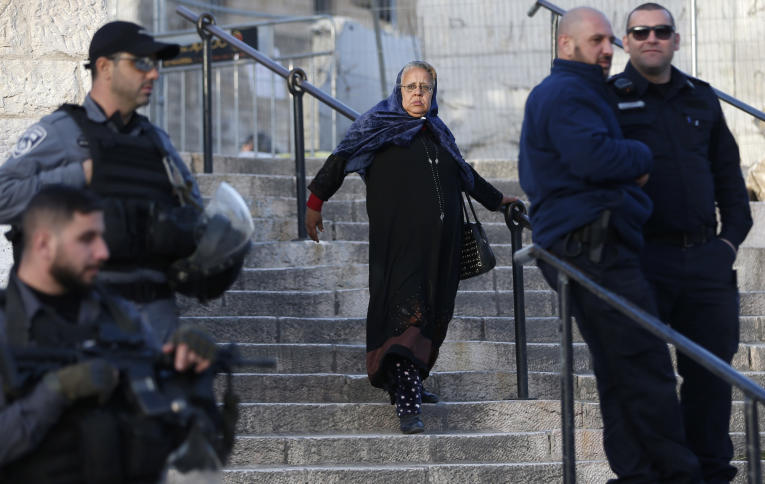 القدس:تعزيزات عسكرية اضافية تمهيداً لزيارة بنس لحائط البراق