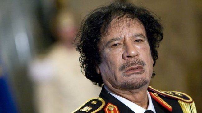 الغارديان: وثائق سرية تكشف عن تعاون بين الاستخبارات البريطانية والقذافي