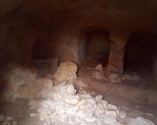 اكتشاف مقبرة أثرية تعود للفترة البيزنطية غرب نابلس