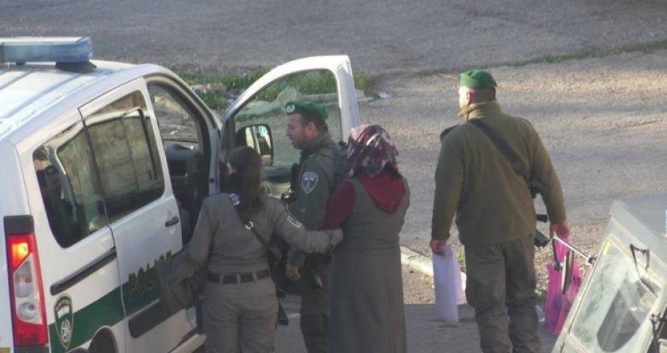 اعتقال فلسطينية يزعم حيازة سكين