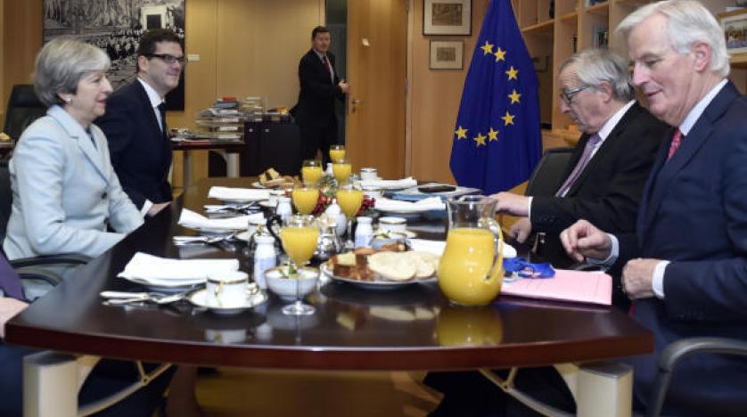 تيريزا ماي تبحث مع كبير مفاوضي الاتحاد الأوروبي بناء شراكة جديدة