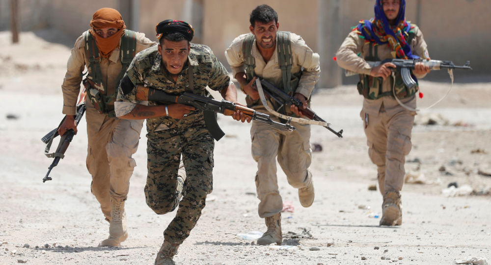 1700 مقاتل كردي ينتقلون من جبهة “داعش” إلى عفرين