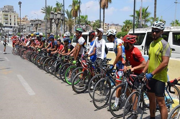 مسيرة دراجات باتجاه حاجز قلنديا ردا على سباق “طواف إيطاليا” في مدينة القدس