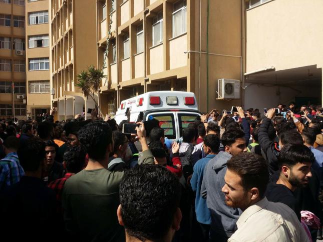 إصابات واعتقالات في قمع اعتصام لطلاب جامعة الأزهر بغزة