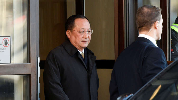 وزير خارجية كوريا الشمالية يصل الصين ضمن جولة خارجية