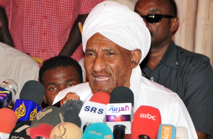 الأمن السوداني يتهم الصادق المهدي بالتحالف مع متمردين لاسقاط النظام