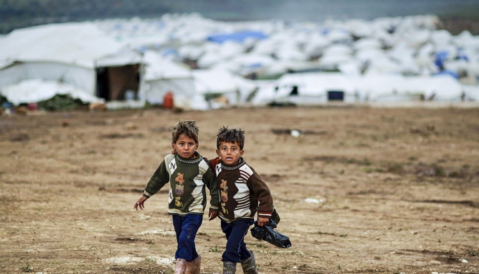 لاجئو فلسطين في سوريا يتحدون “نقطة تفتيش الموت” من أجل التعليم والكرامة
