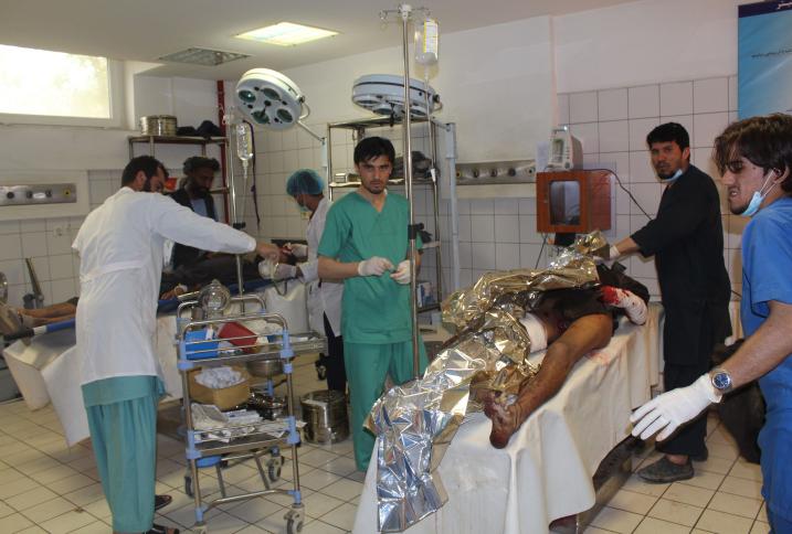 أفغانستان: 50 قتيلا مدنياً في قصف على مدرسة دينية