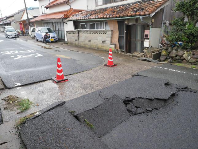 5 إصابات جراء زلزال ضرب غرب اليابان