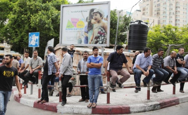 عشية عيد العمال: 364 ألف عاطل عن العمل في فلسطين