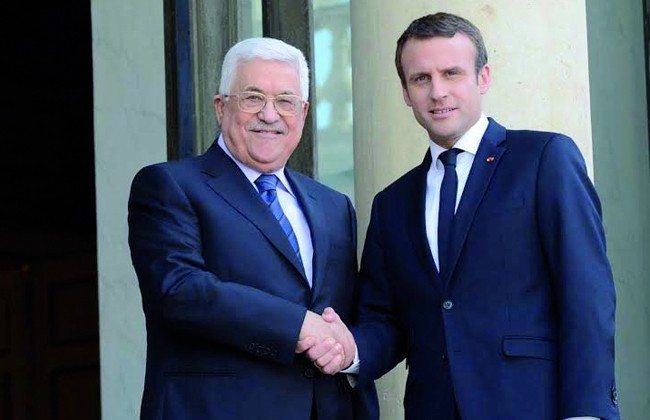 السفير الهرفي يسلم رسالة خطية من الرئيس عباس لنظيره الفرنسي
