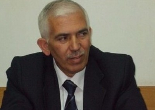 حميد يقدم واجب العزاء بالطفلين السراحنة في مخيم الفوار