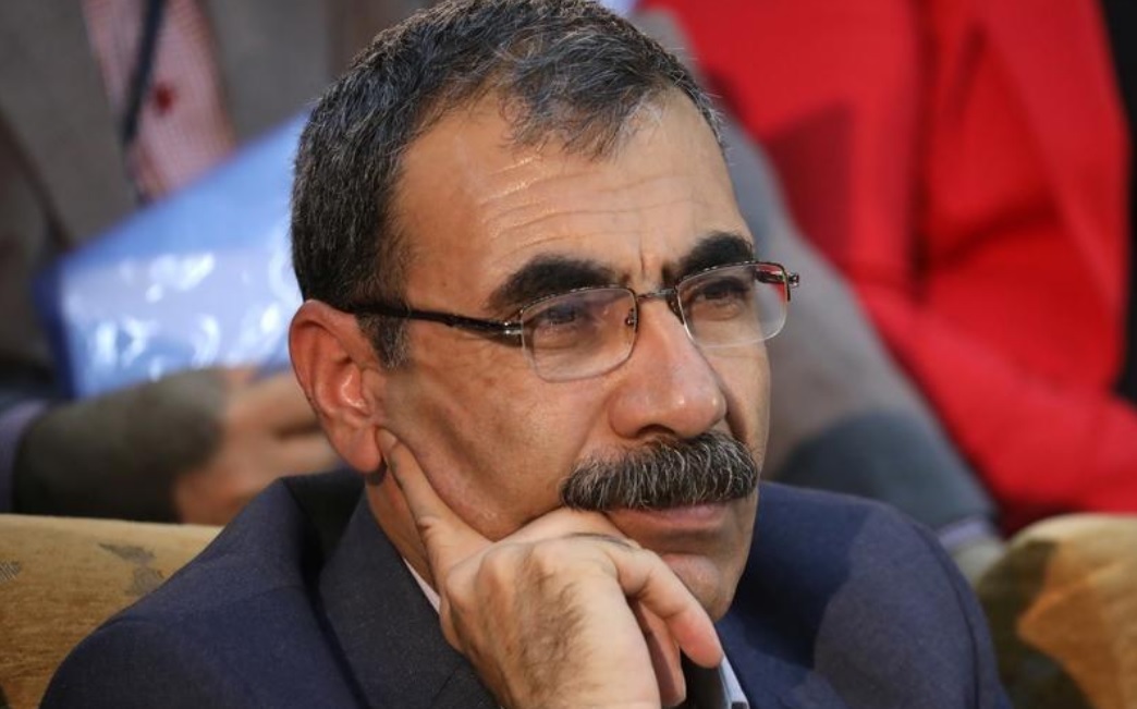 زعيم كردي سوري يلمح إلى عمليات عسكرية محتملة بالاشتراك مع العراق