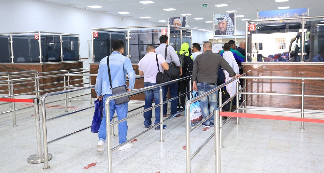 “الخارجية” تعلن تسيير رحلة جديدة إلى تركيا لإجلاء الدفعة الأخيرة من العالقين