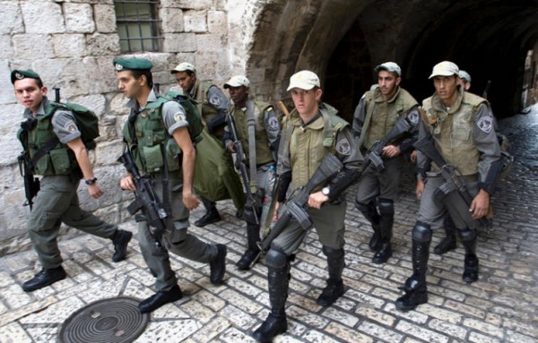 القدس: قوات الاحتلال تقتحم أحياء وتشدد اجراءاتها
