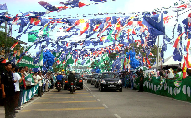 انتخابات ماليزيا.. الشارع يتحدث رغم “الصمت”